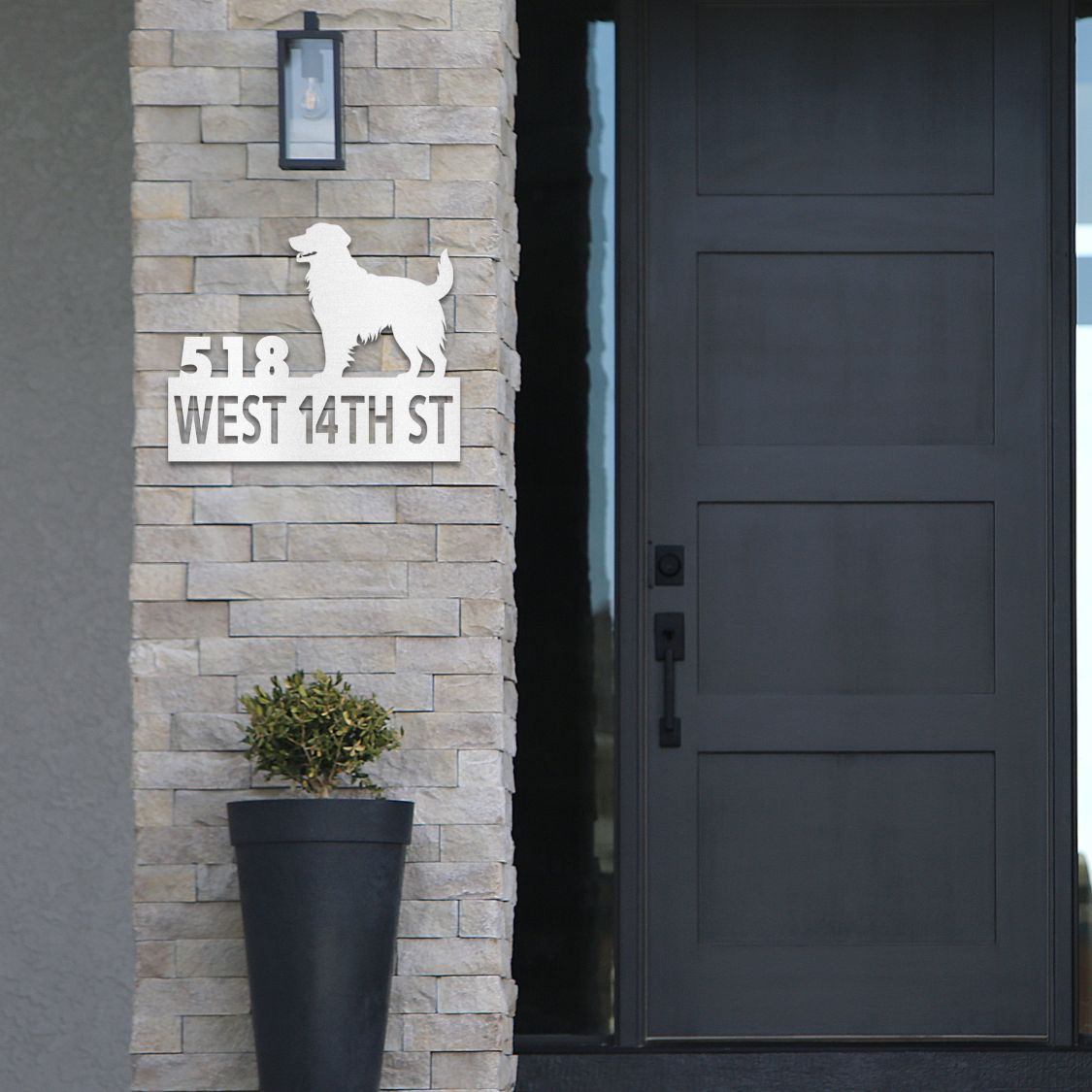 Personalized Golden Retriever Address Sign | Barkhaus Metal Company